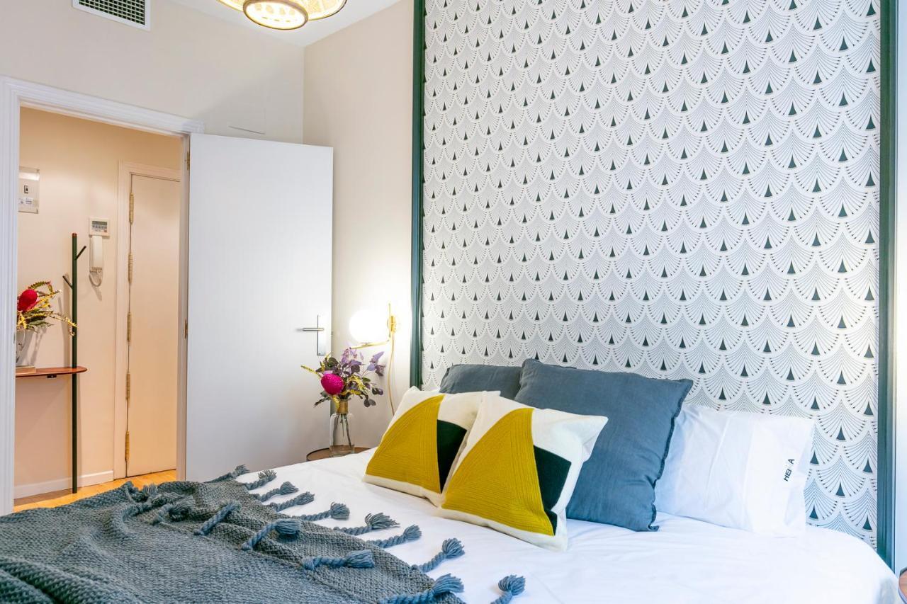 Ferienwohnung Luxury Belmont Puerta Del Sol Madrid Exterior foto